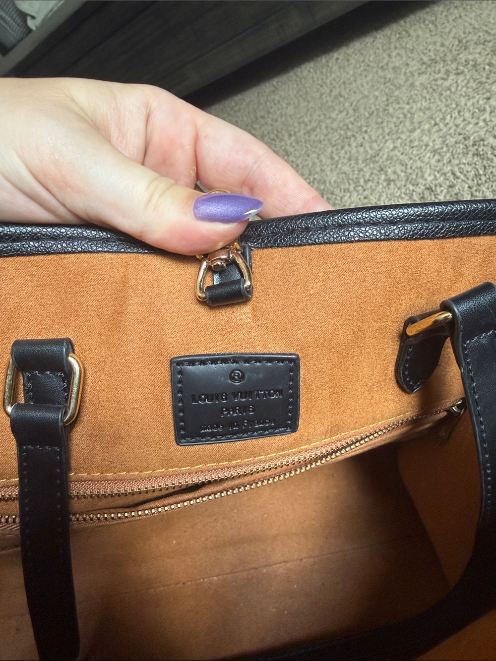 Louis Vuitton On The Go MM Black Embossed Monogram Tote - Picture 4 of 5